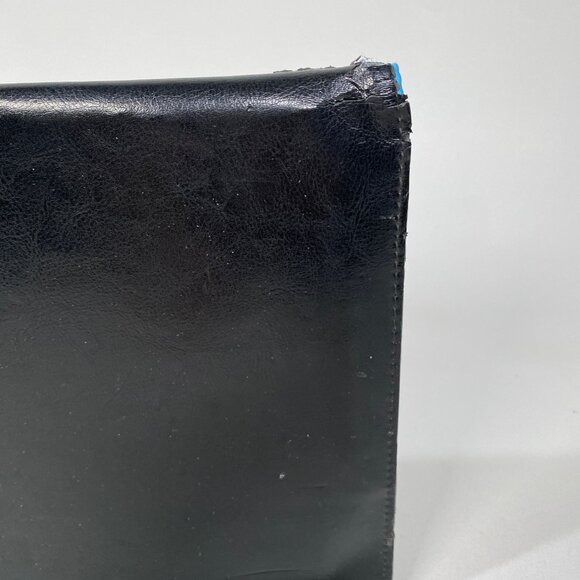 Maroo Black Leather Sleeve for Surface Pro/Laptop‎ – 9”x13” – Discontinued - Picture 4 of 9